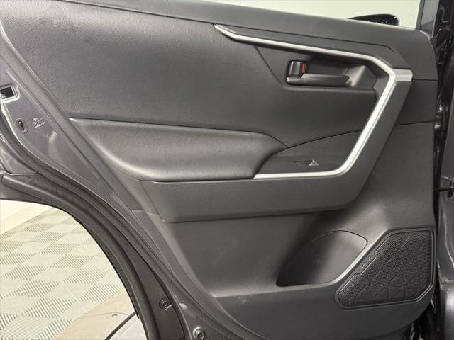 Certified 2025 Toyota RAV4 LE image 31