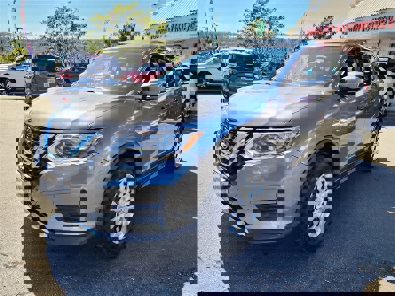 Used 2017 Nissan Rogue S image 27