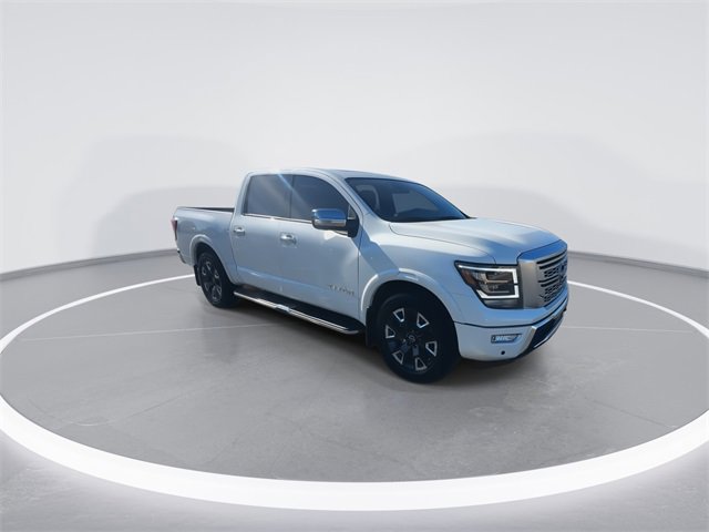Certified 2024 Nissan Titan Platinum Reserve w/ Moonroof Package image 3