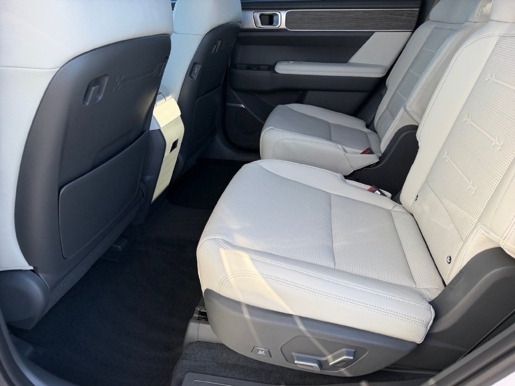 New 2027 Hyundai Santa Fe Limited AWD/4WD image 14