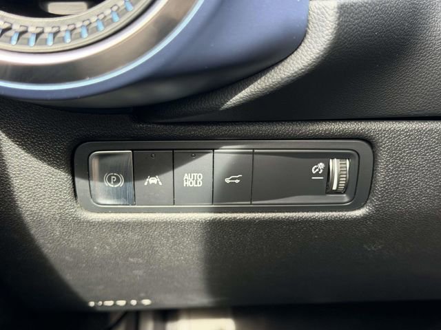 Used 2024 Chevrolet Equinox EV LT image 23