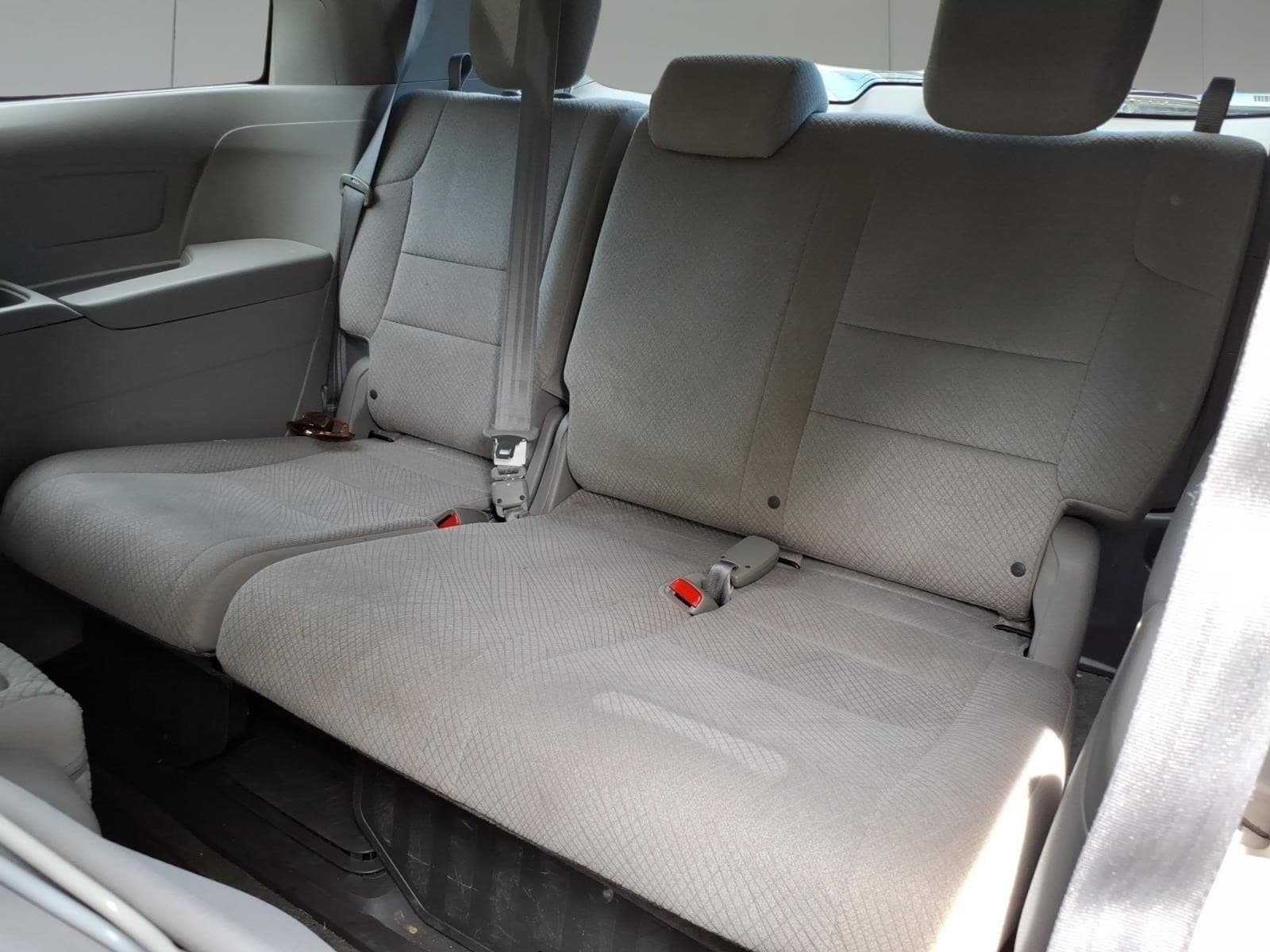Used 2016 Honda Odyssey SE image 9