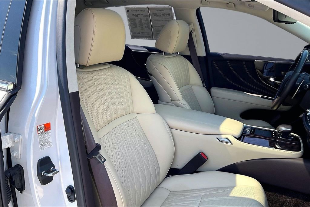 Used 2020 Lexus LS 500 w/ Interior Upgrade Package RWD image 7