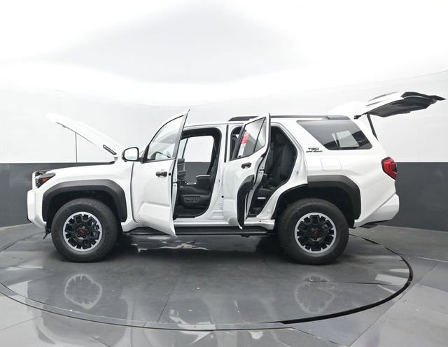 New 2026 Toyota 4Runner TRD Off-Road Premium AWD/4WD image 32