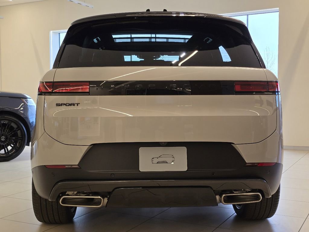 New 2026 Land Rover Range Rover Sport SE AWD/4WD image 23