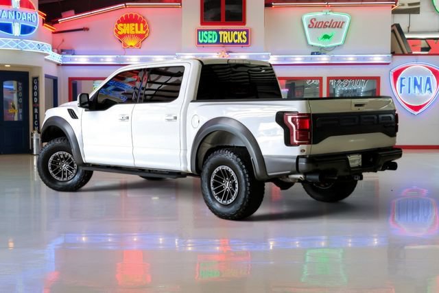 Used 2020 Ford F150 Raptor w/ Equipment Group 802A Luxury AWD/4WD image 4