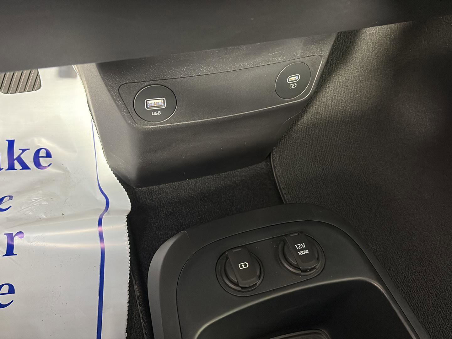 Used 2022 Kia EV6 Wind w/ Wind Technology Package image 32