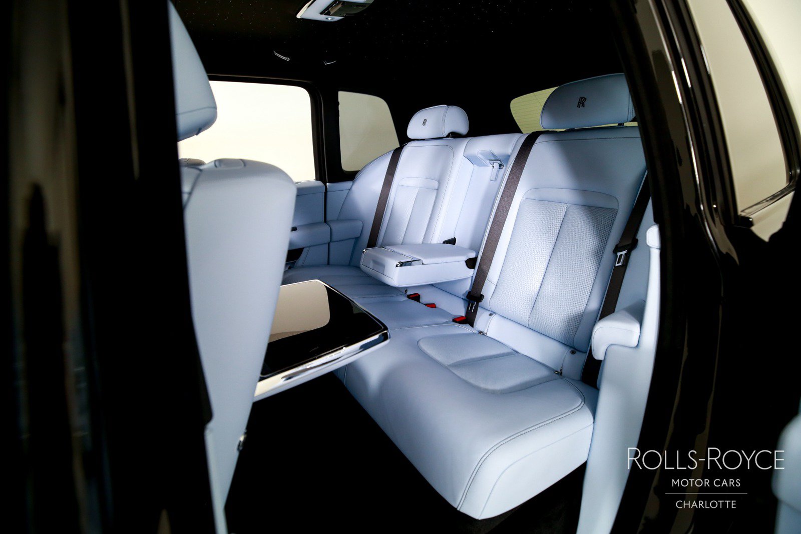 New 2027 Rolls-Royce Cullinan Black Badge AWD/4WD image 19
