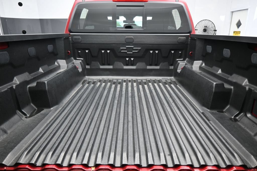 Used 2026 Chevrolet Colorado W/T w/ WT Custom Package RWD image 30