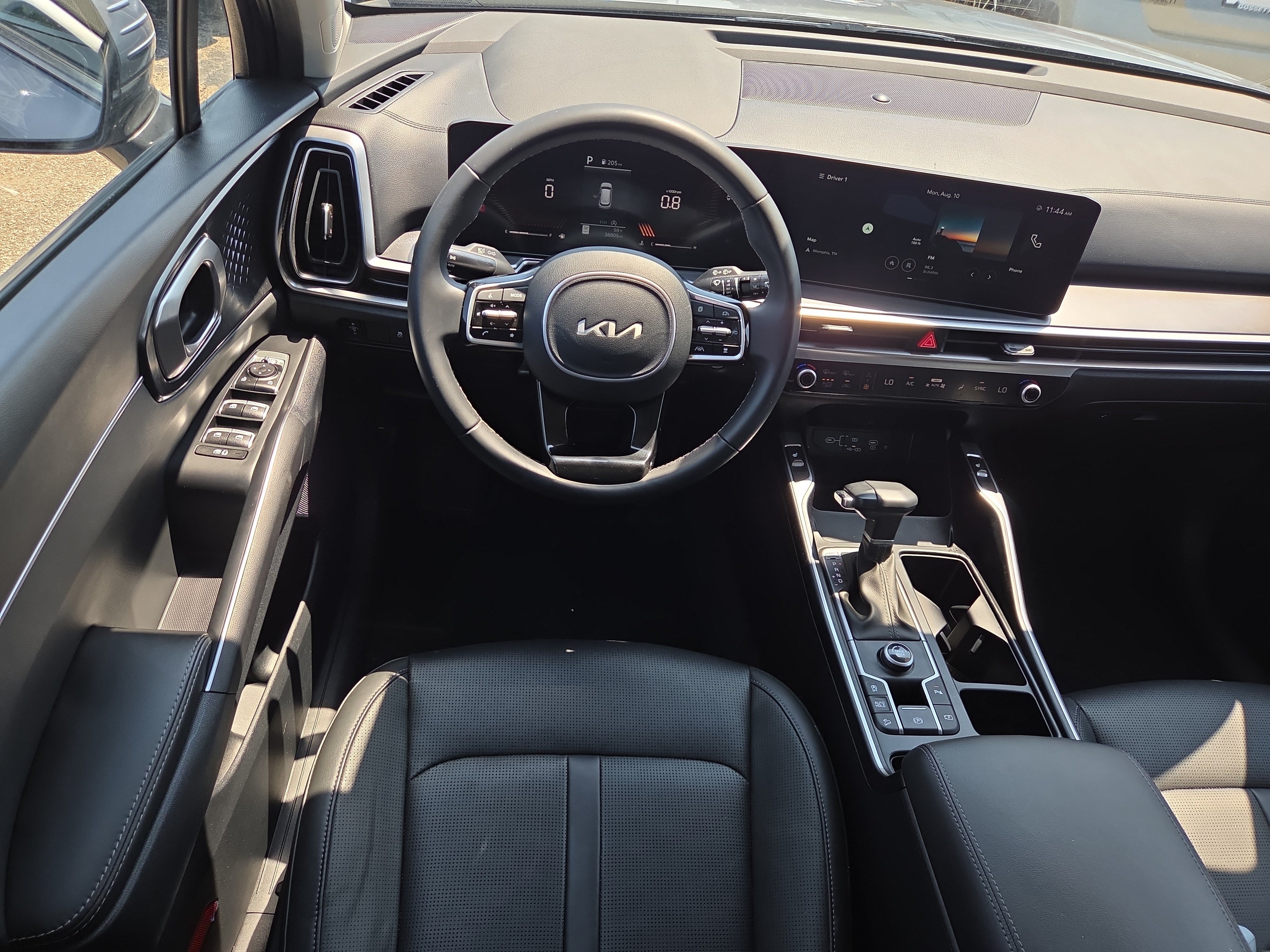 Certified 2024 Kia Sorento S FWD image 8
