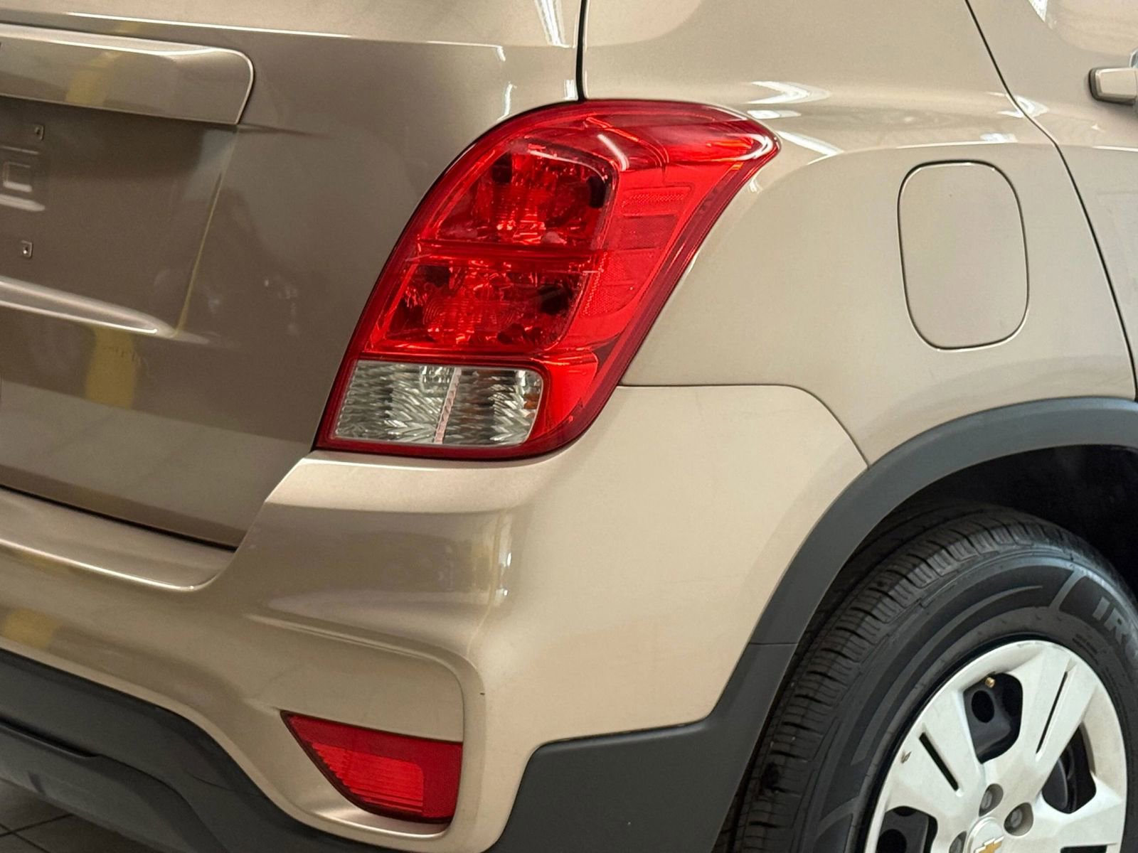 Used 2018 Chevrolet Trax LS image 10