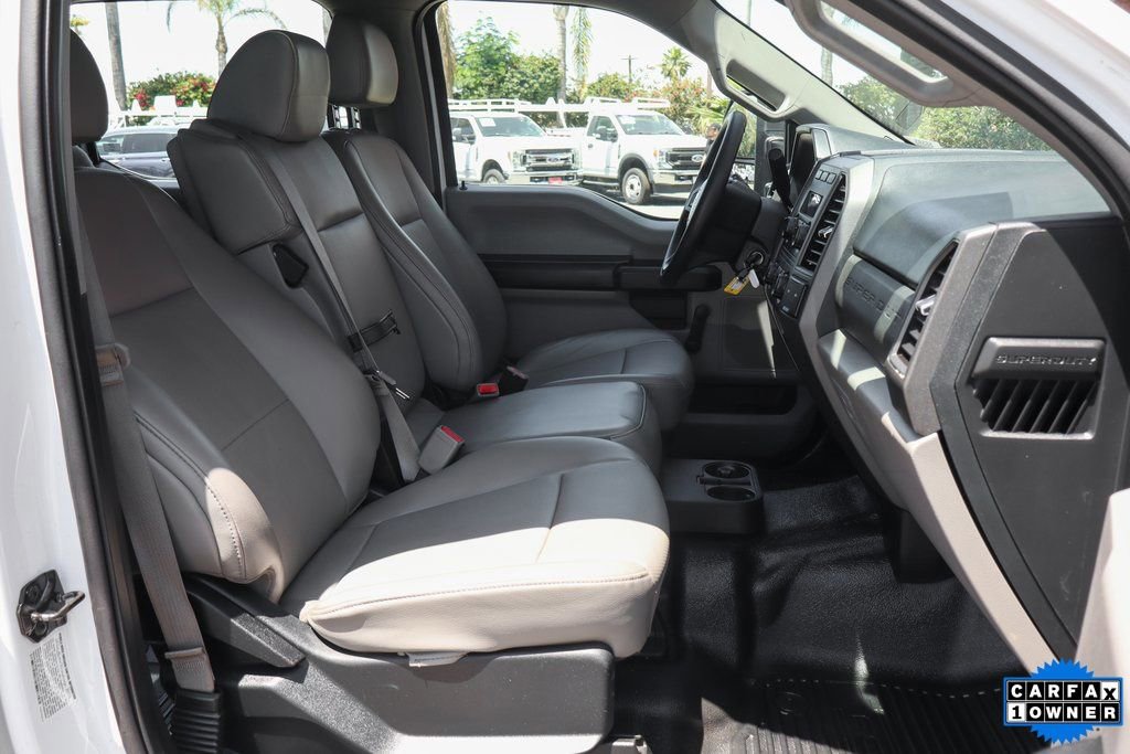 Used 2017 Ford F550 2WD Crew Cab Super Duty image 32