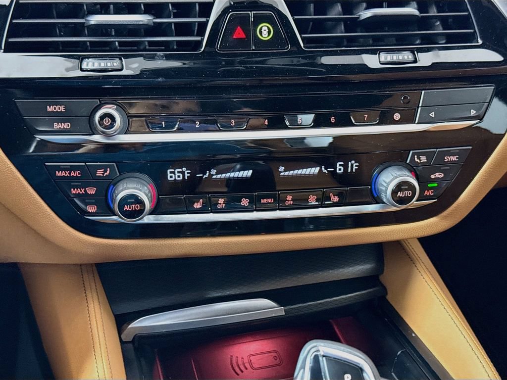 Used 2023 BMW 530i w/ M Sport Package RWD image 16