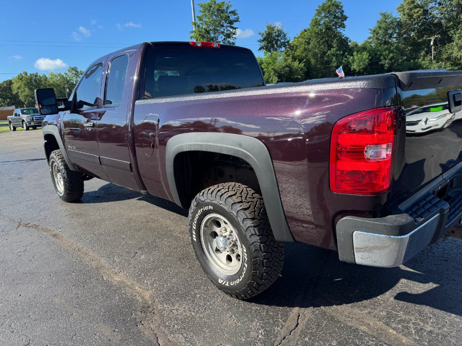 Used 2008 Chevrolet Silverado 2500 LT w/ 1LT Convenience Package AWD/4WD image 10