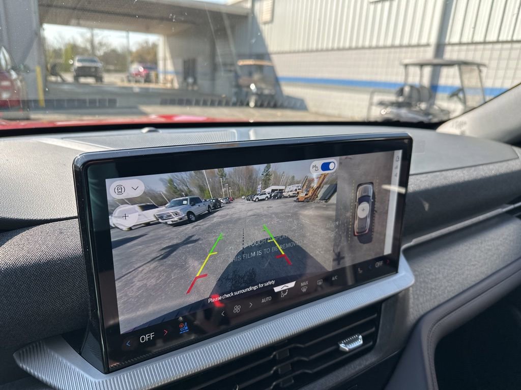 New 2026 Ford Explorer Platinum image 31