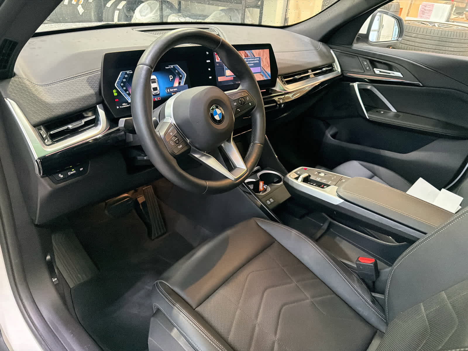 Certified 2025 BMW X2 xDrive28i w/ Convenience Package AWD/4WD image 18