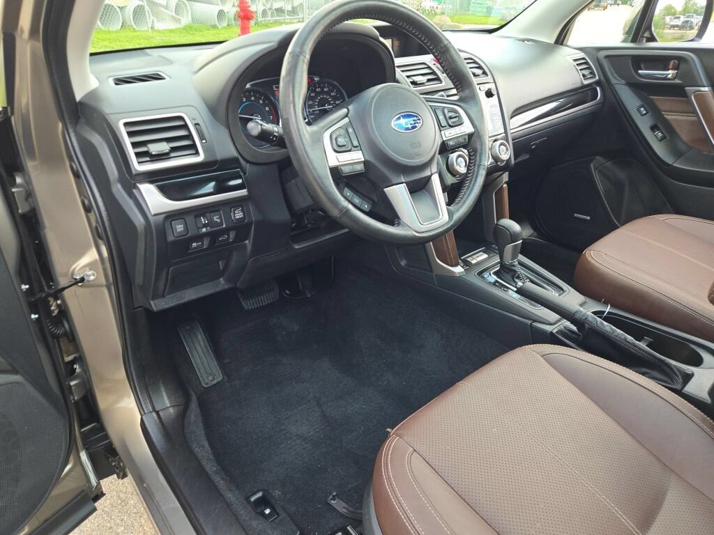 Used 2017 Subaru Forester 2.0XT Touring AWD/4WD image 22