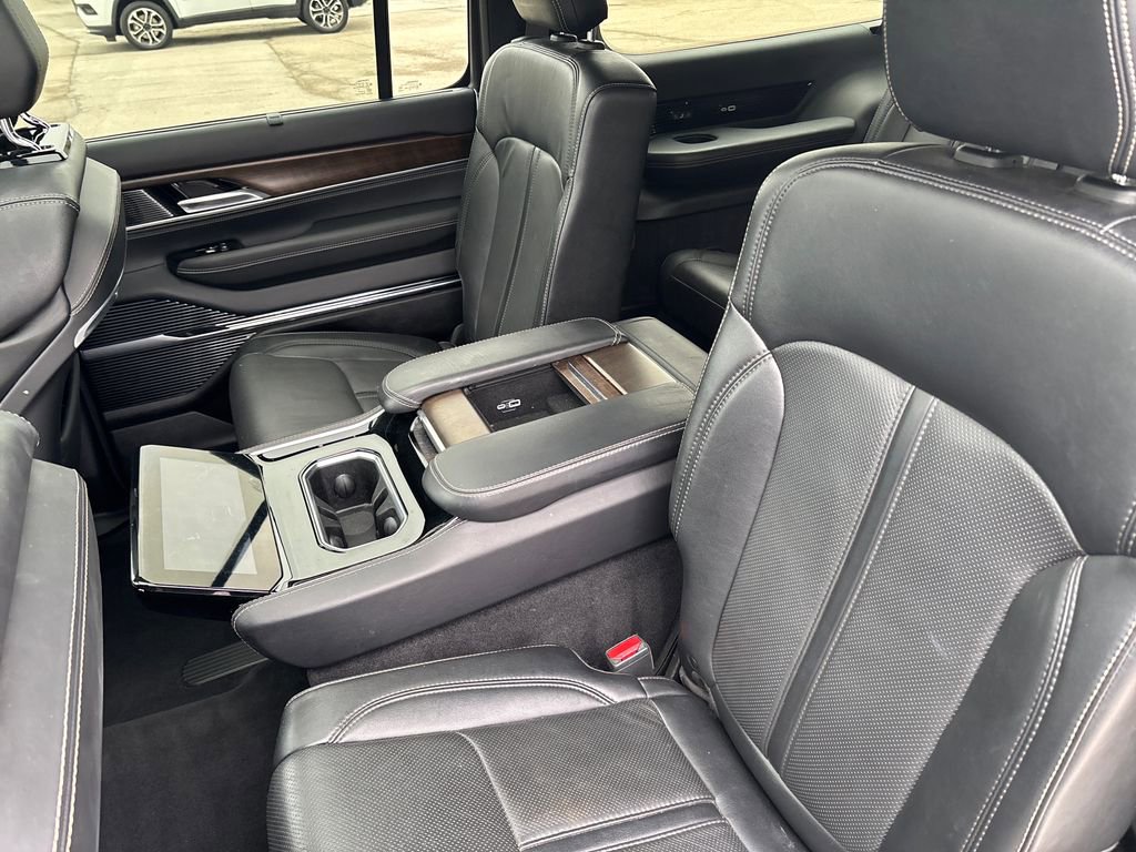 Used 2023 Jeep Grand Wagoneer L 4WD image 22