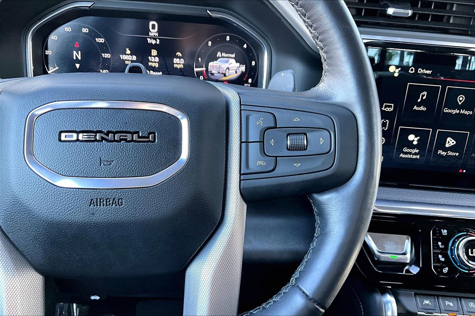 Used 2024 GMC Sierra 1500 Denali image 19