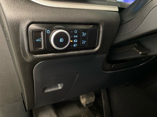 Used 2023 Ford Explorer XLT w/ Equipment Group 202A image 26