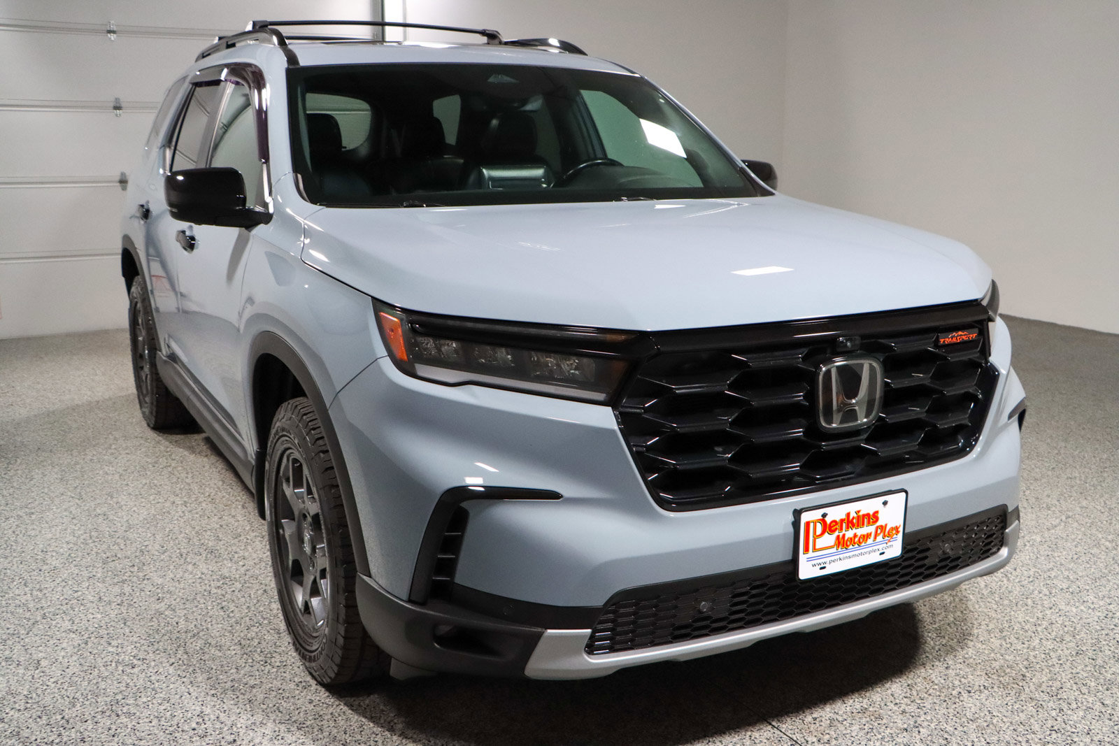 Used 2024 Honda Pilot TrailSport image 5
