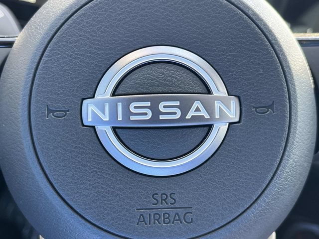 New 2026 Nissan Kicks SR w/ SR Premium Package FWD image 27