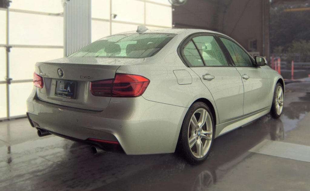 Used 2017 BMW 340i xDrive Sedan AWD/4WD image 10