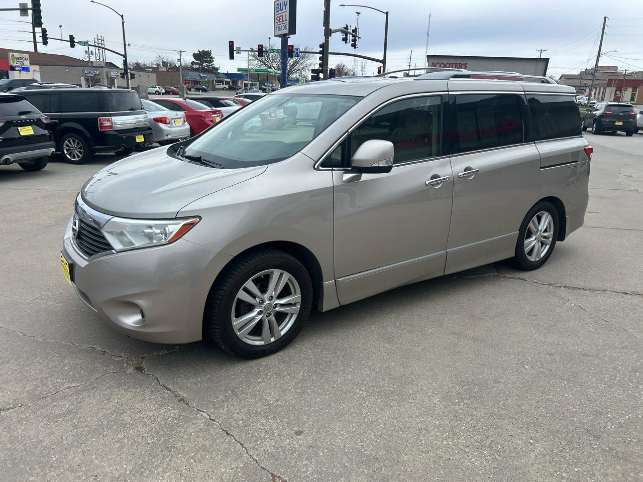 Used 2012 Nissan Quest LE image 7