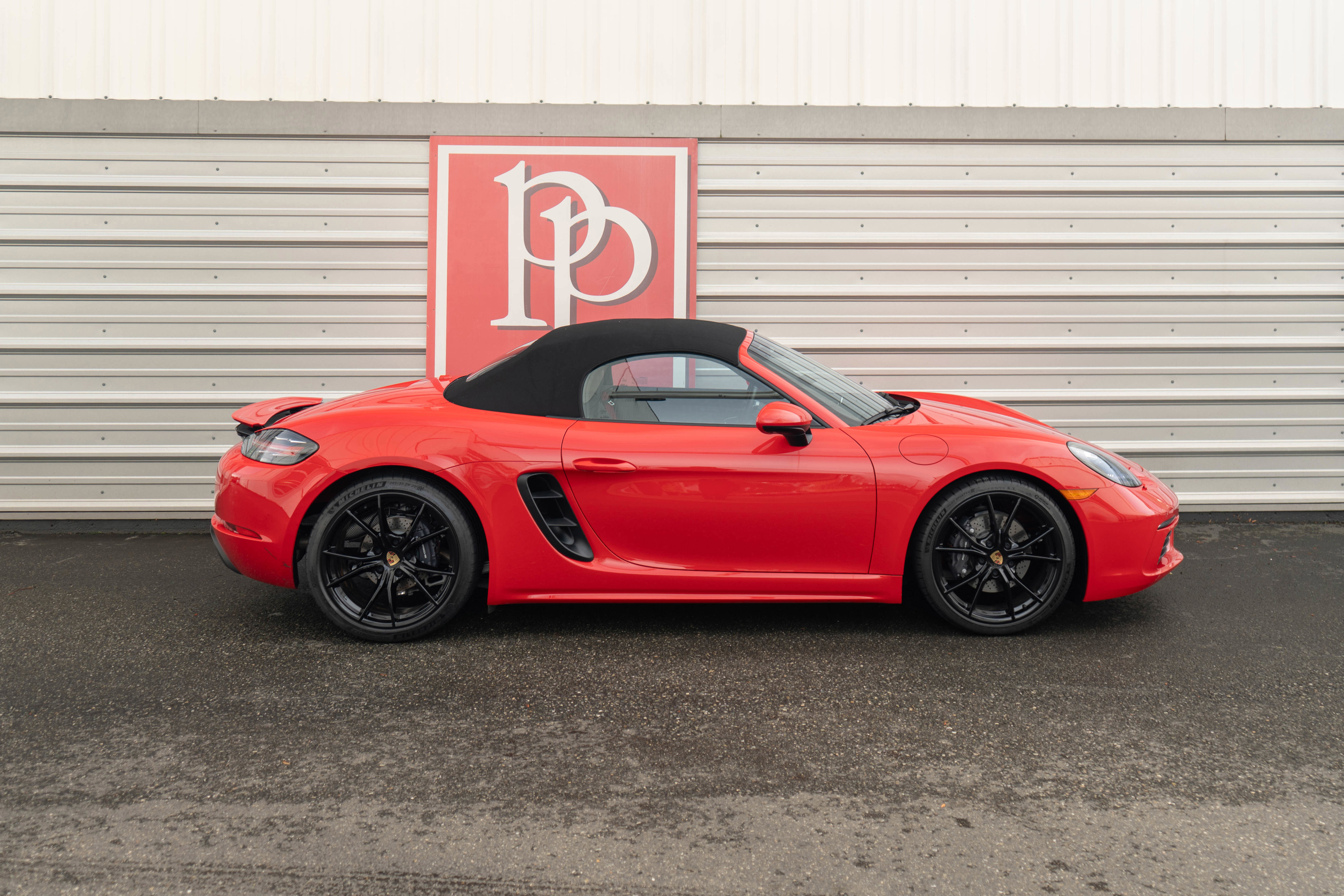 Used 2024 Porsche 718 Boxster image 39