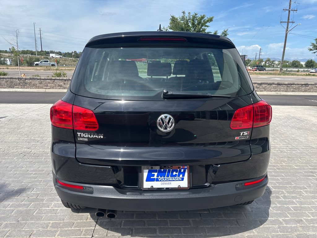 Used 2017 Volkswagen Tiguan Limited w/ Alloy Wheels Package AWD/4WD image 4