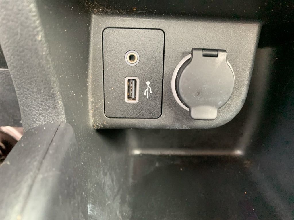 Used 2024 Nissan Kicks S image 48