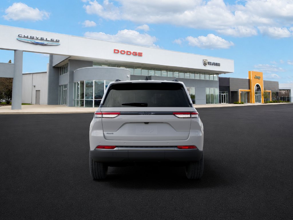 New 2027 Jeep Grand Cherokee Limited AWD/4WD image 7