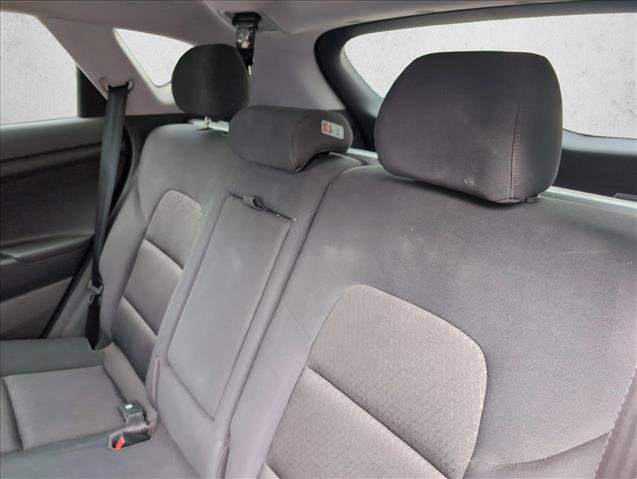 Used 2017 Hyundai Tucson Sport FWD image 18