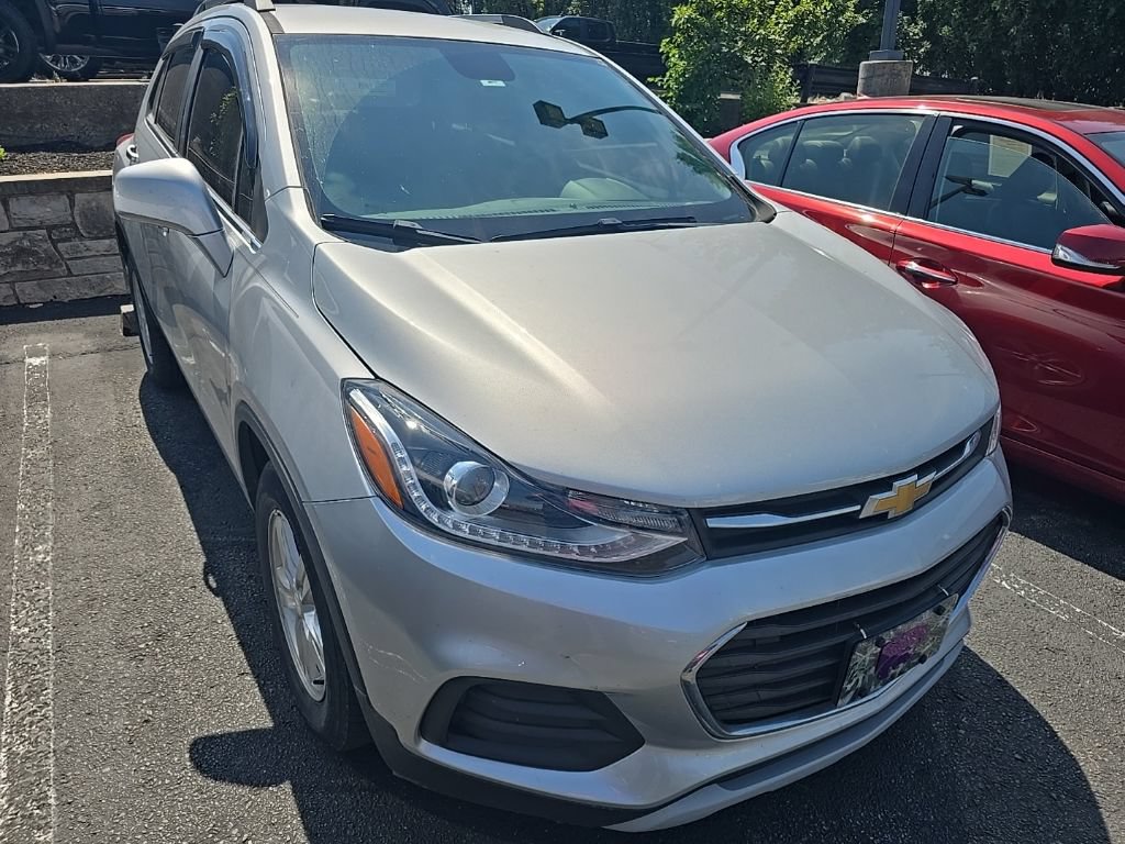 Used 2020 Chevrolet Trax LT w/ LT Convenience Package