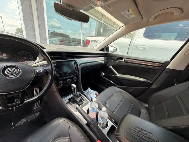 Used 2020 Volkswagen Passat 2.0T R-Line FWD image 23