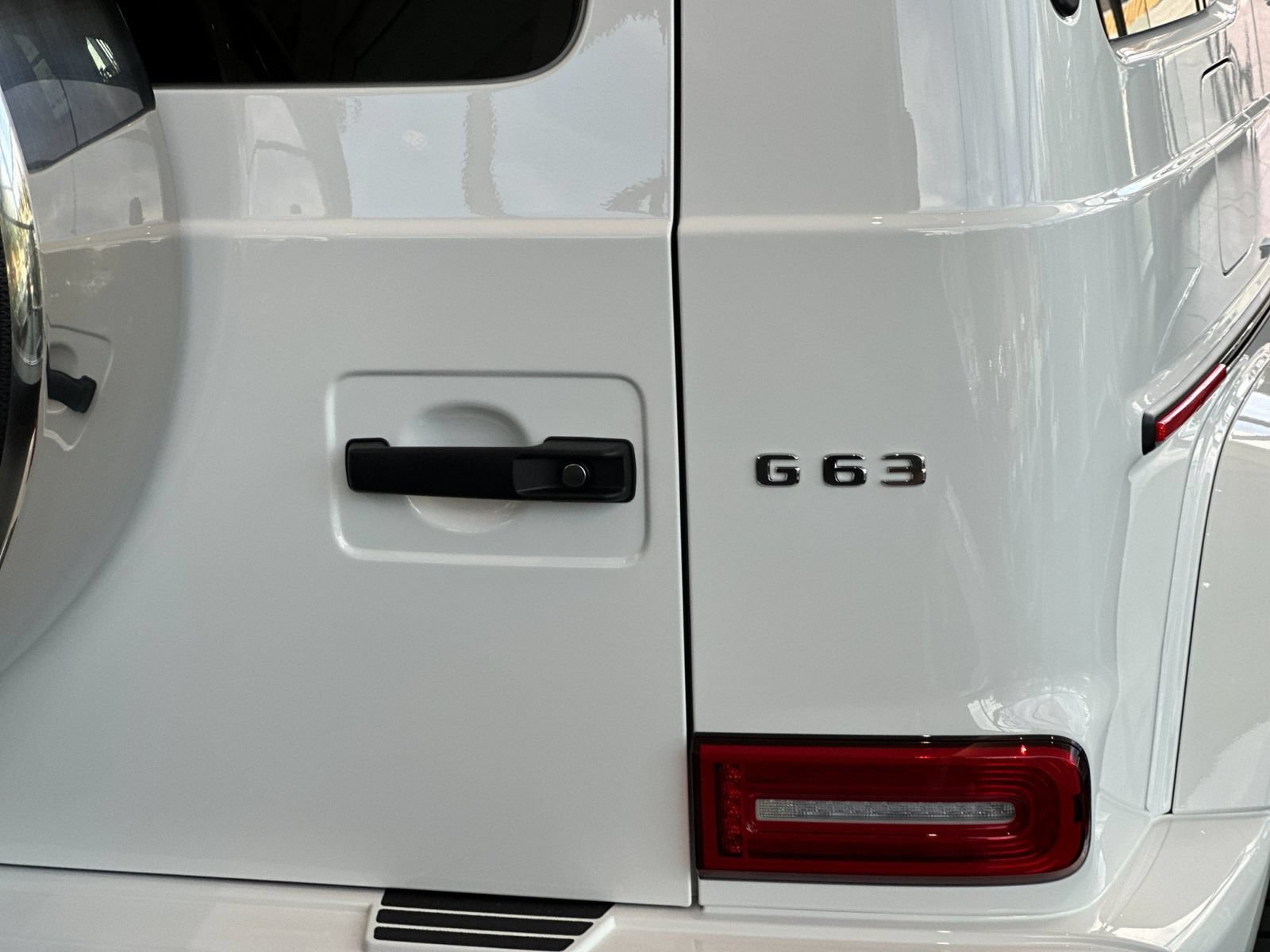 New 2026 Mercedes-Benz G 63 AMG 4MATIC image 32