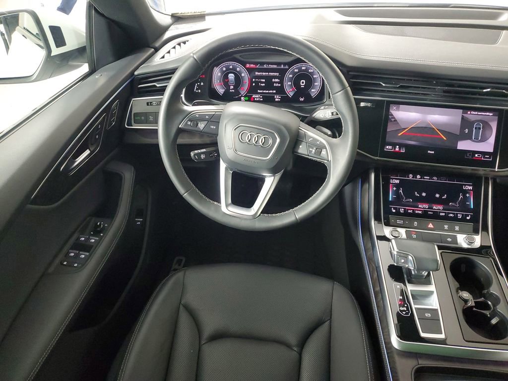 Used 2023 Audi Q8 Premium Plus w/ Premium Plus Package AWD/4WD image 16