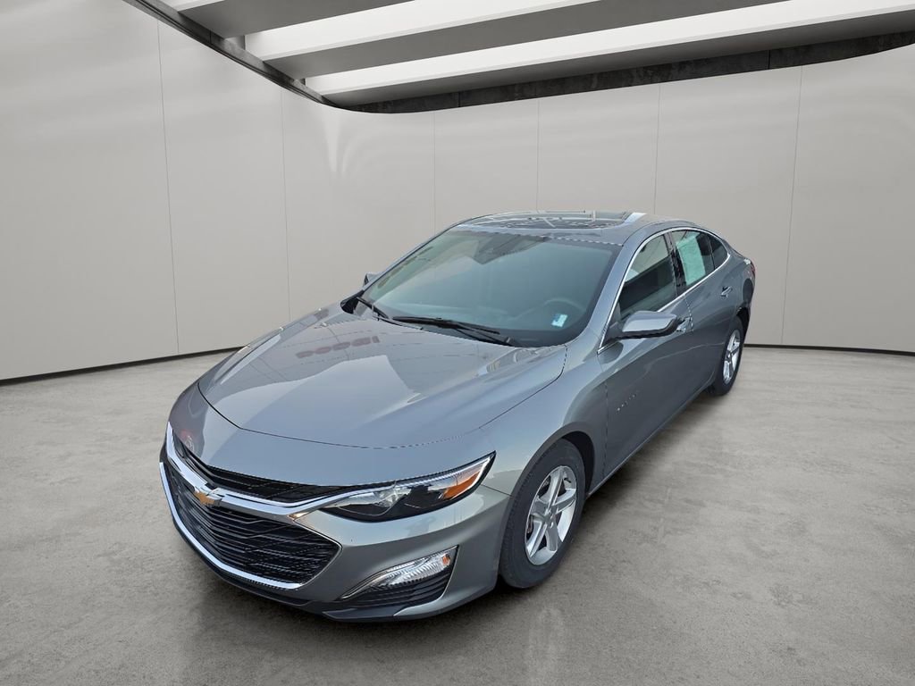Used 2024 Chevrolet Malibu LS image 9
