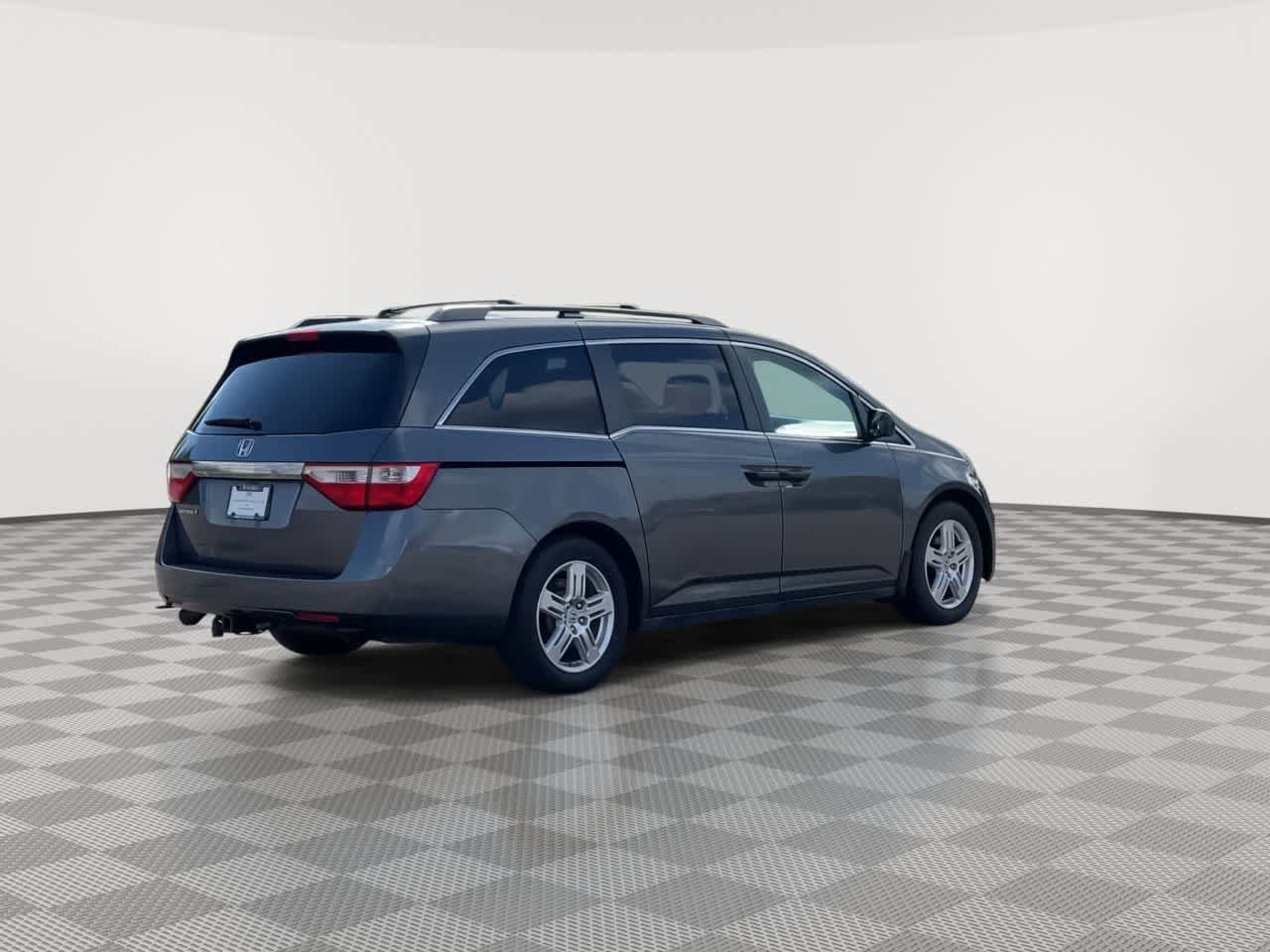 Used 2012 Honda Odyssey LX image 8