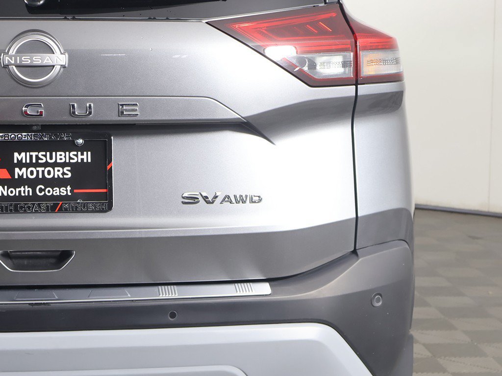 Used 2023 Nissan Rogue SV AWD/4WD image 15