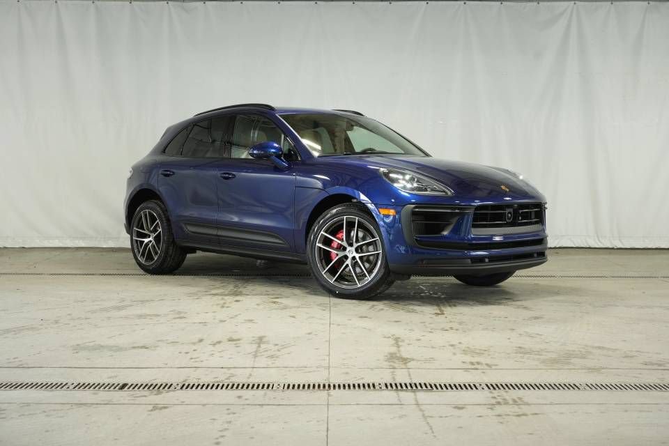 New 2026 Porsche Macan S AWD/4WD image 9