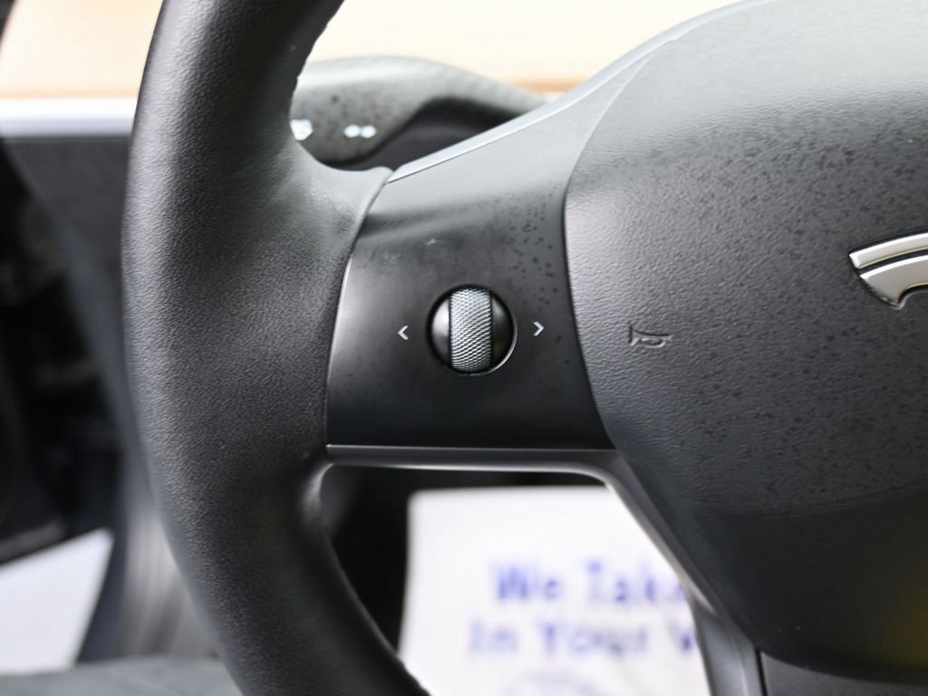 Used 2022 Tesla Model 3 Performance image 18