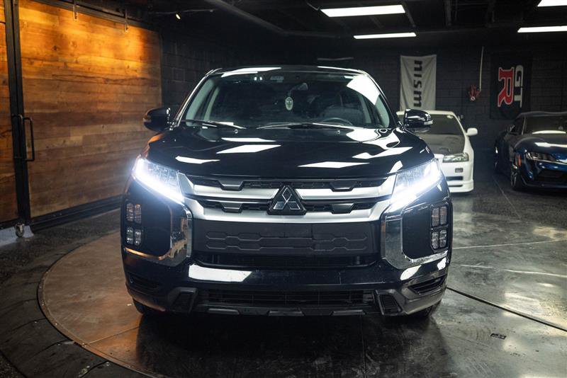 Used 2024 Mitsubishi Outlander Sport SE AWD/4WD image 4