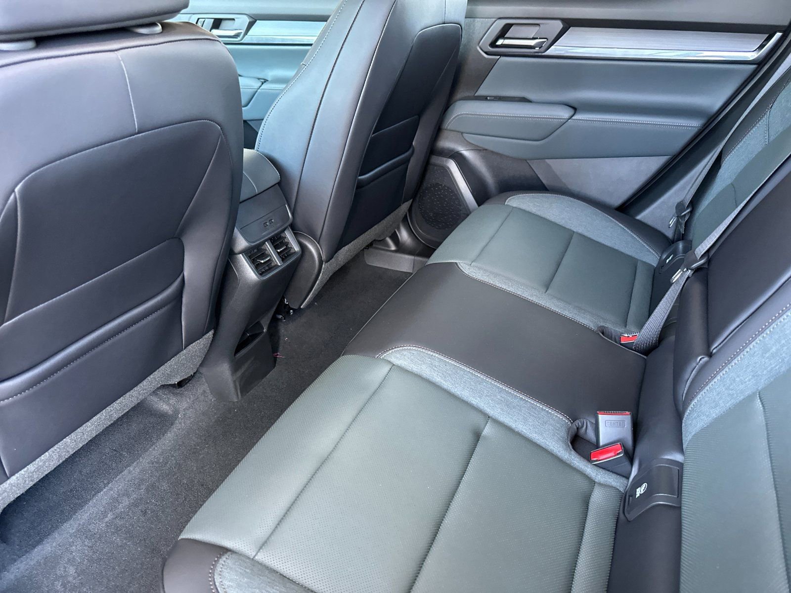 New 2026 GMC Terrain AT4 image 12