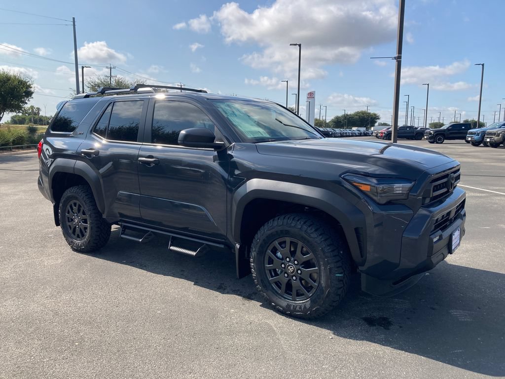 New 2026 Toyota 4Runner SR5 AWD/4WD image 2