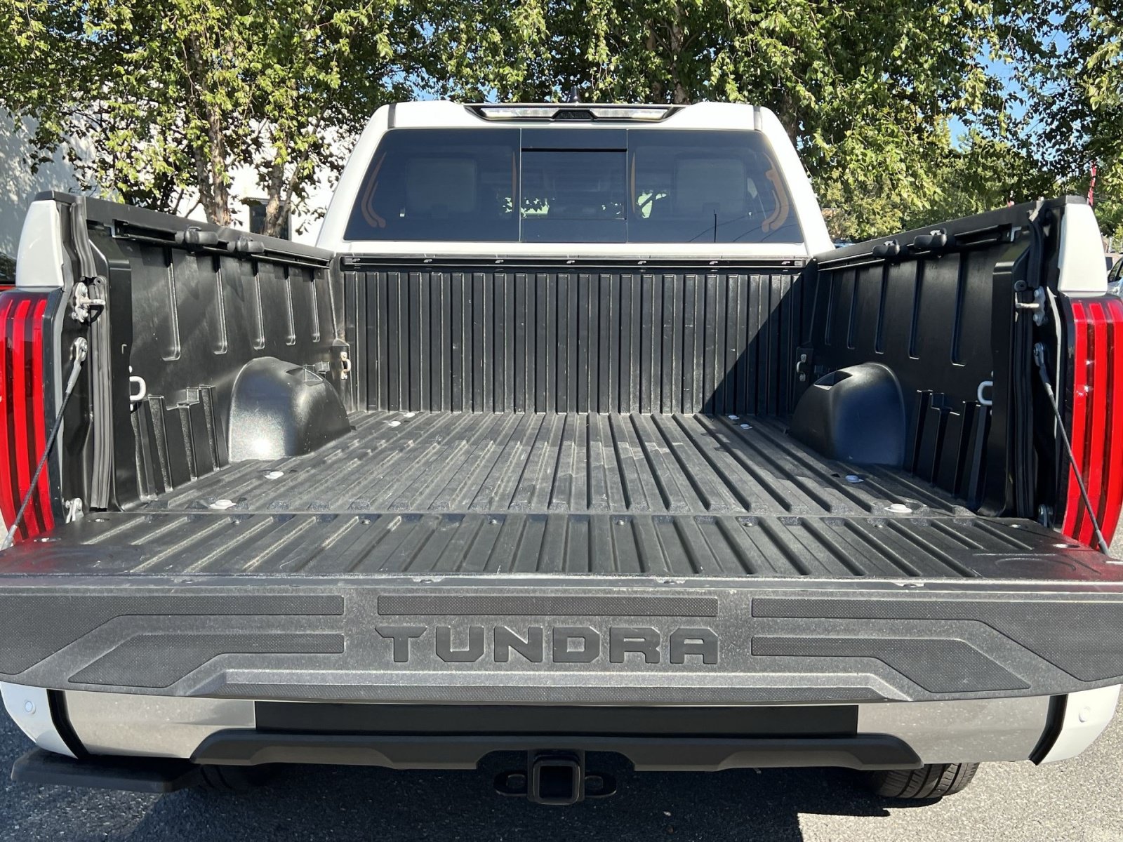 Used 2023 Toyota Tundra Limited AWD/4WD image 25