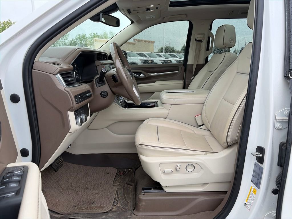 Used 2021 GMC Yukon Denali AWD/4WD image 17