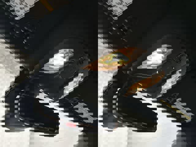 Used 2025 Jeep Compass Limited image 21