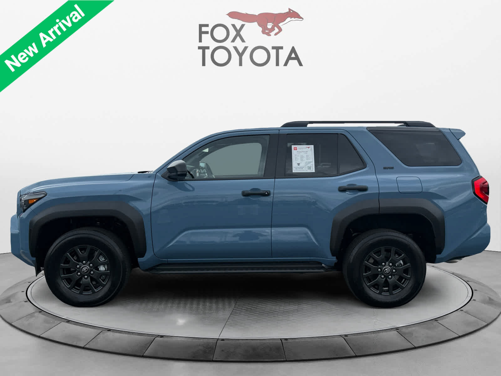 Used 2026 Toyota 4Runner SR5 AWD/4WD image 3