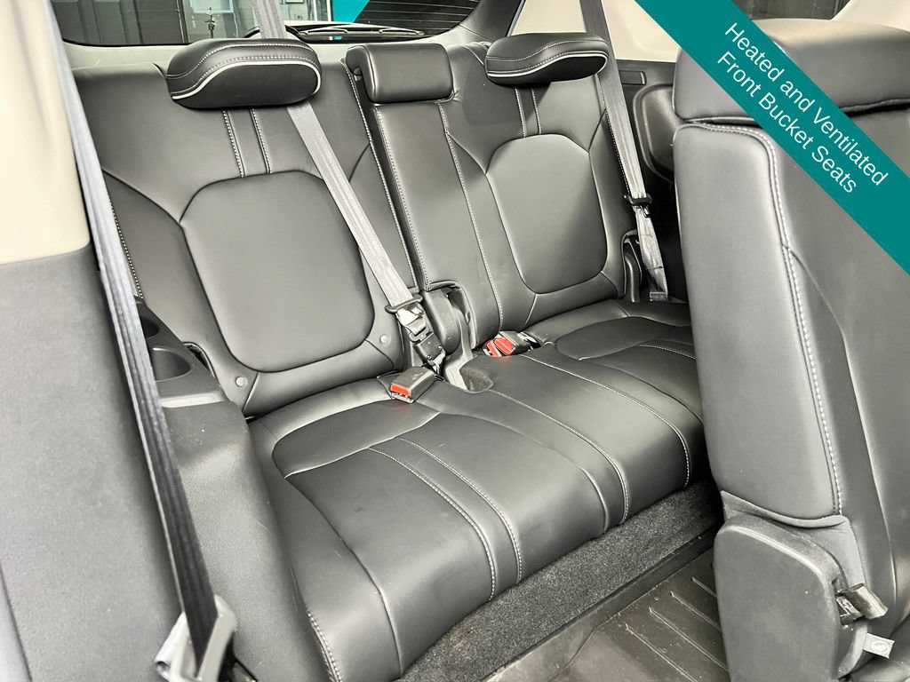 Used 2025 Honda Pilot Elite image 19